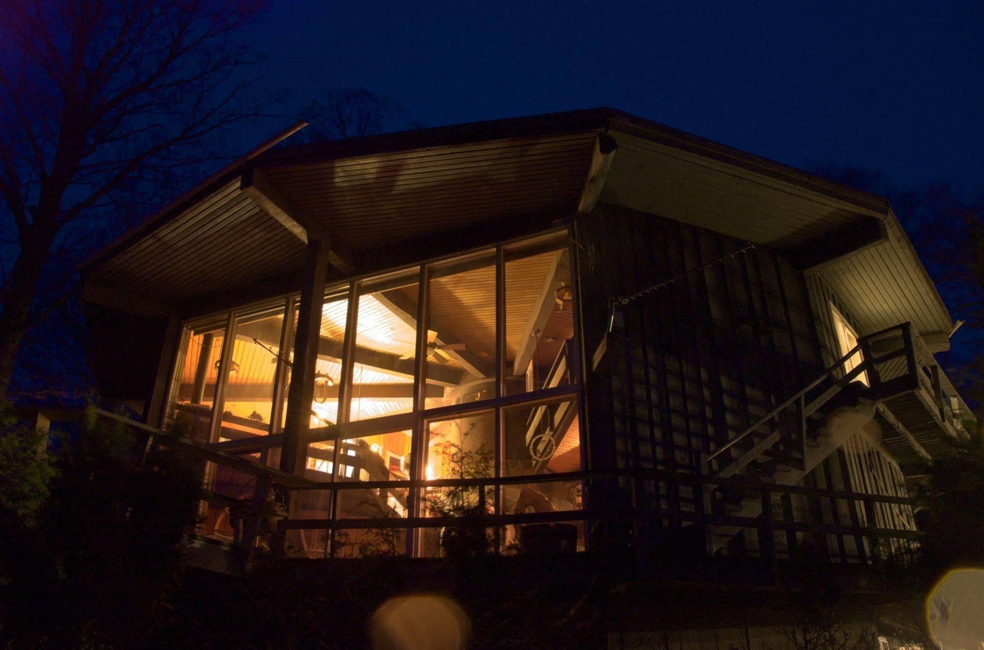 Stouffermill Bed & Breakfast Algonquin Highlands Zewnętrze zdjęcie