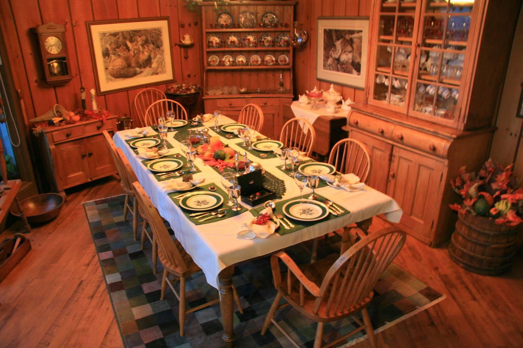 Stouffermill Bed & Breakfast Algonquin Highlands Zewnętrze zdjęcie